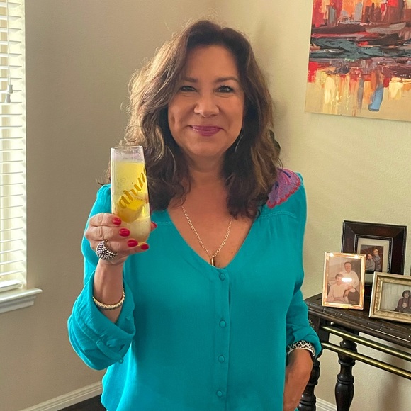 Meet your Posher, Marizza - Picture 1 of 1